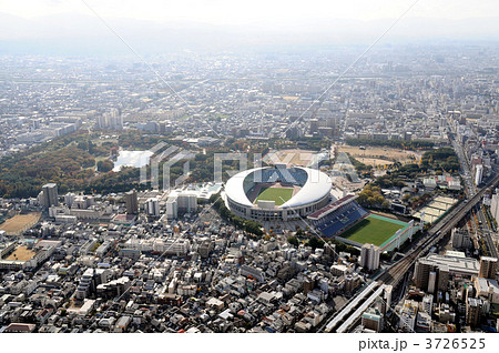 長居公園を北側から空撮 3726525