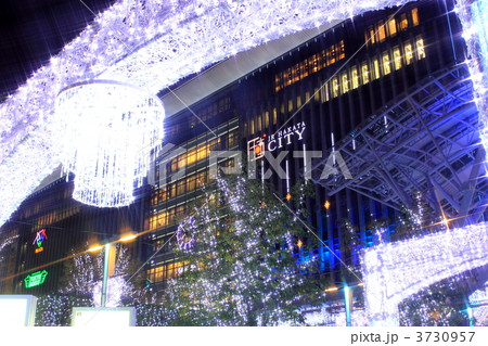 JR博多シティのイルミネーション夜景 3730957