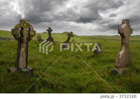 Ancient Celtic gravesite Ancient Celtic gravesite 3732180
