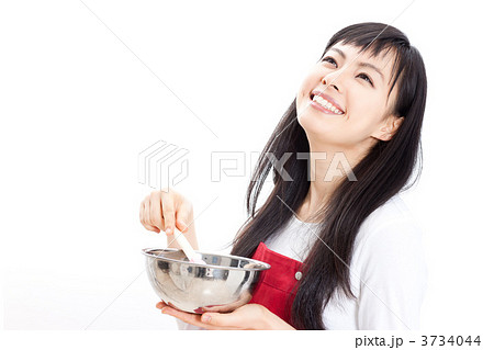 スパチュラを持った女性 3734044
