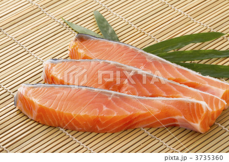 鮭の切り身 3735360