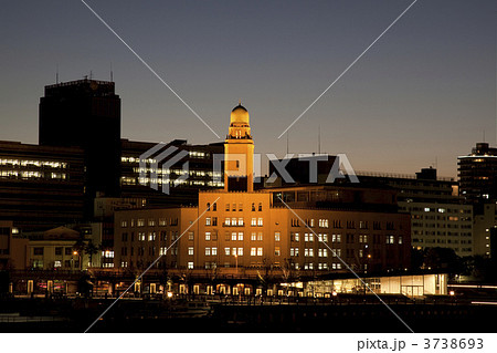 横浜税関 3738693