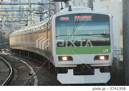 3741308