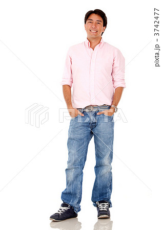 Casual man smiling 3742477