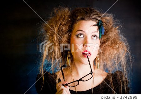 Thoughtful woman 3742999
