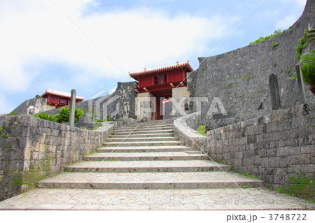 首里城の瑞泉門 3748722