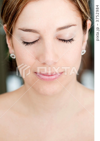 Beauty female portrait 3752984