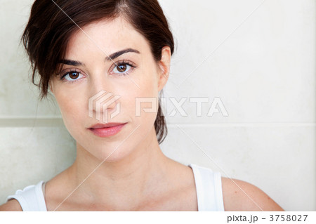 Beauty female portrait Beauty female portrait 3758027