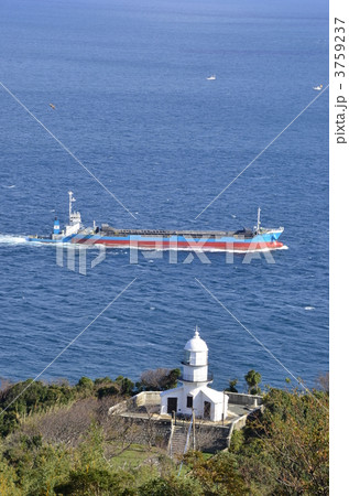 関崎灯台 豊後水道 関崎灯台 豊後水道 3759237