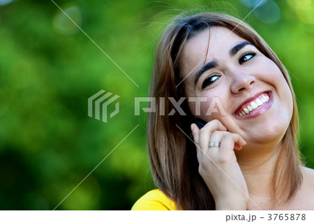Woman on the phone Woman on the phone 3765878