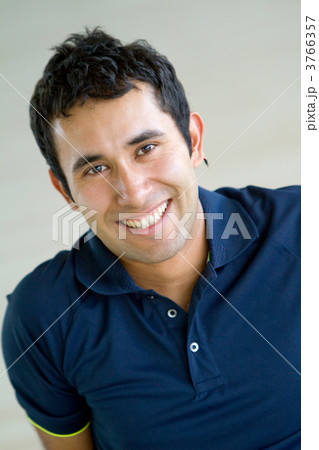 gym man portrait 3766357