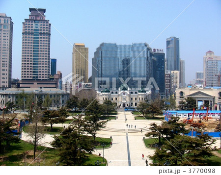 中国　大連　中山広場　日本統治時代の建造物 3770098