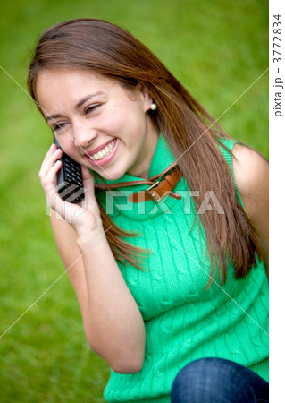 Girl on the phone Girl on the phone 3772834