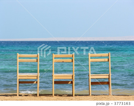 chairs. sea. 3773163