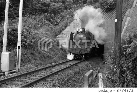 激レア】昭和時代 鉄道写真集 白黒 蒸気機関車 激レア】昭和レトロ