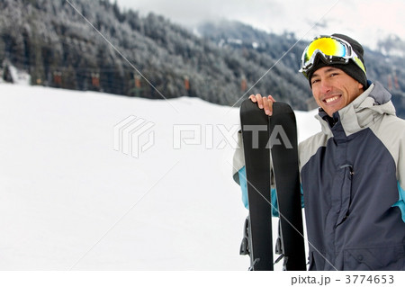 skier portrait 3774653