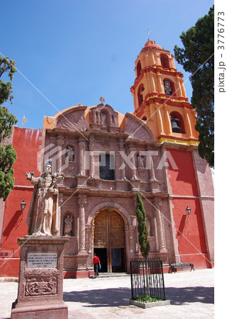 メキシコの中世都市サンミゲル・デ・アジェンデ 3776773