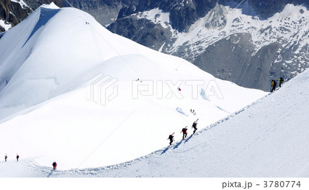 雪山　登山 3780774