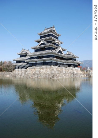 国宝　松本城 3784563