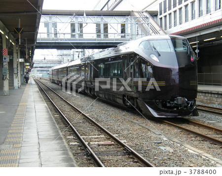 3788400