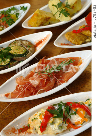Spanish tapas 3792482