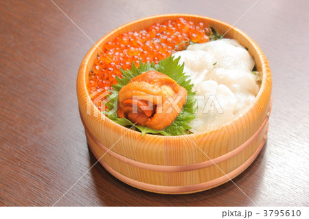 三色丼 三色丼 3795610