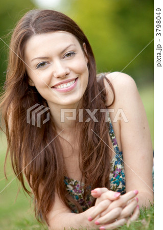 Woman portrait outdoors 3798049