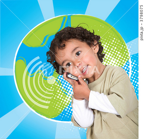 little boy on the phone 3798075