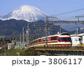 ロマンスカーHiSEと富士山 3806117