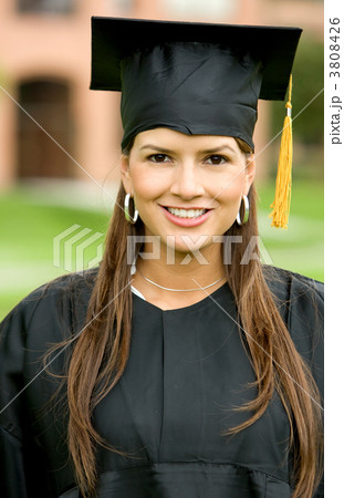 graduation woman portrait graduation woman portrait 3808426