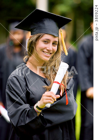 graduation woman portrait graduation woman portrait 3809224