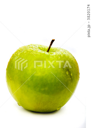 green apple isolated 3820174