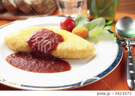 出来立てのオムレツ 出来立てのオムレツ 3823072