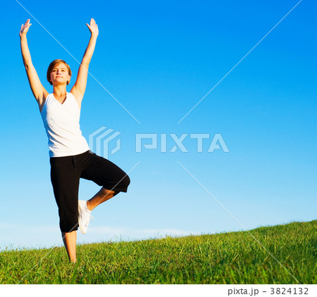 Young Woman Doing Yoga Young Woman Doing Yoga 3824132
