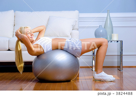 Young Woman Exercising 3824488