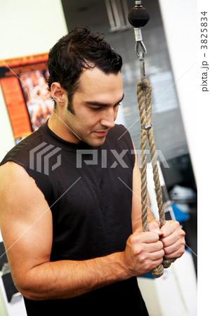 man at the gym 3825834