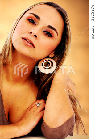 golden fashion girl golden fashion girl 3825876
