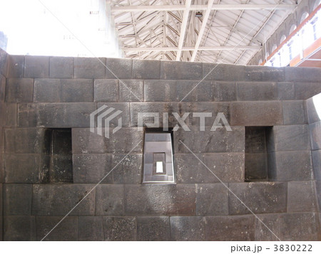 世界遺産「クスコ市街」の「太陽の神殿」（ペルー） 3830222