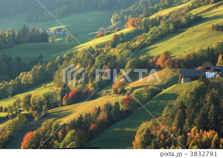 初秋のドロミテ 3832791