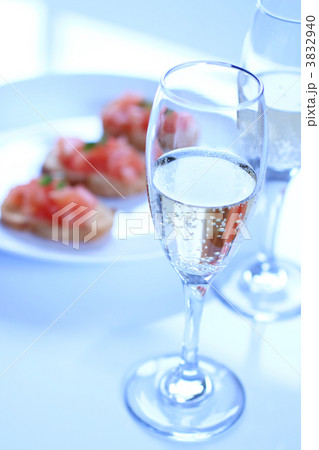 シャンパン 3832940