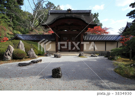 光明寺の枯山水庭園 3834930