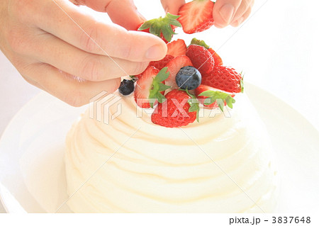 お菓子作り　ケーキ 3837648
