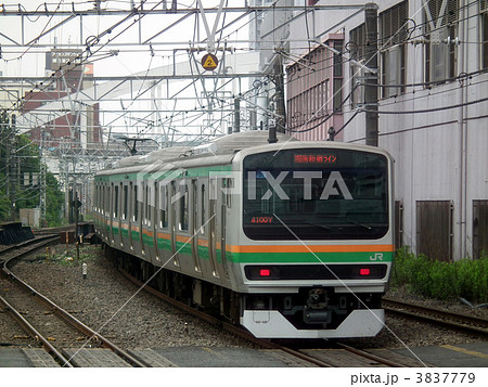東海道線　E231系　横浜駅 3837779