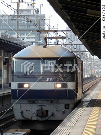 貨物列車　EF210桃太郎　単機　検見川浜駅 3837853