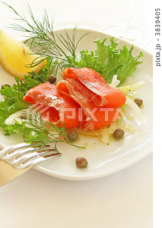 スモークサーモンのマリネ 3839405
