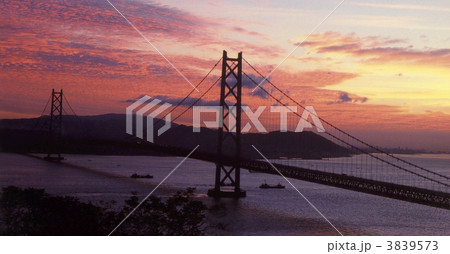 明石大橋31 3839573