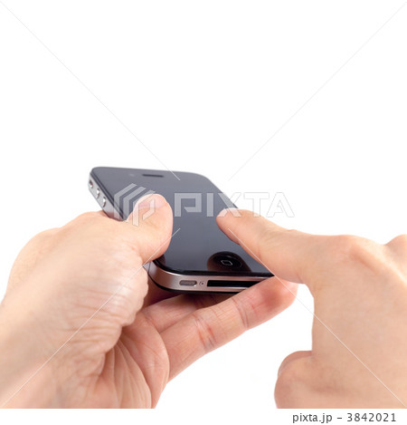 iPhoneを操作する両手 3842021