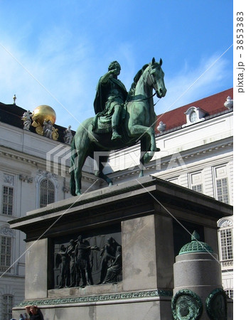 ウィーン　ヨーゼフ二世像 3853383