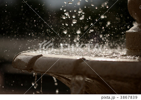 Outdoor Fountain 3867839