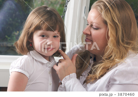 Young Mother and Daughter Young Mother and Daughter 3870460